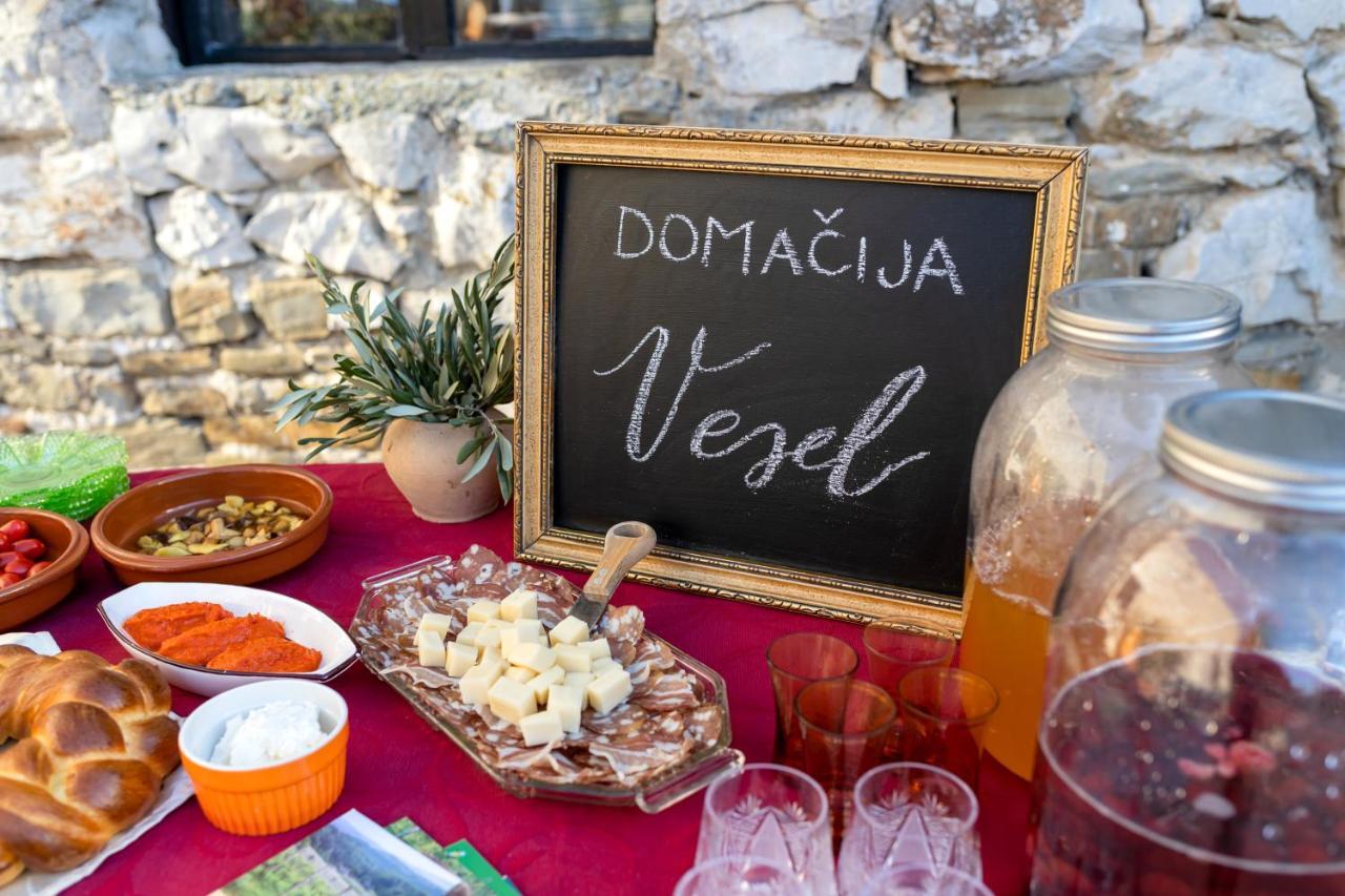 Domacija Vesel Villa Trebnje ภายนอก รูปภาพ